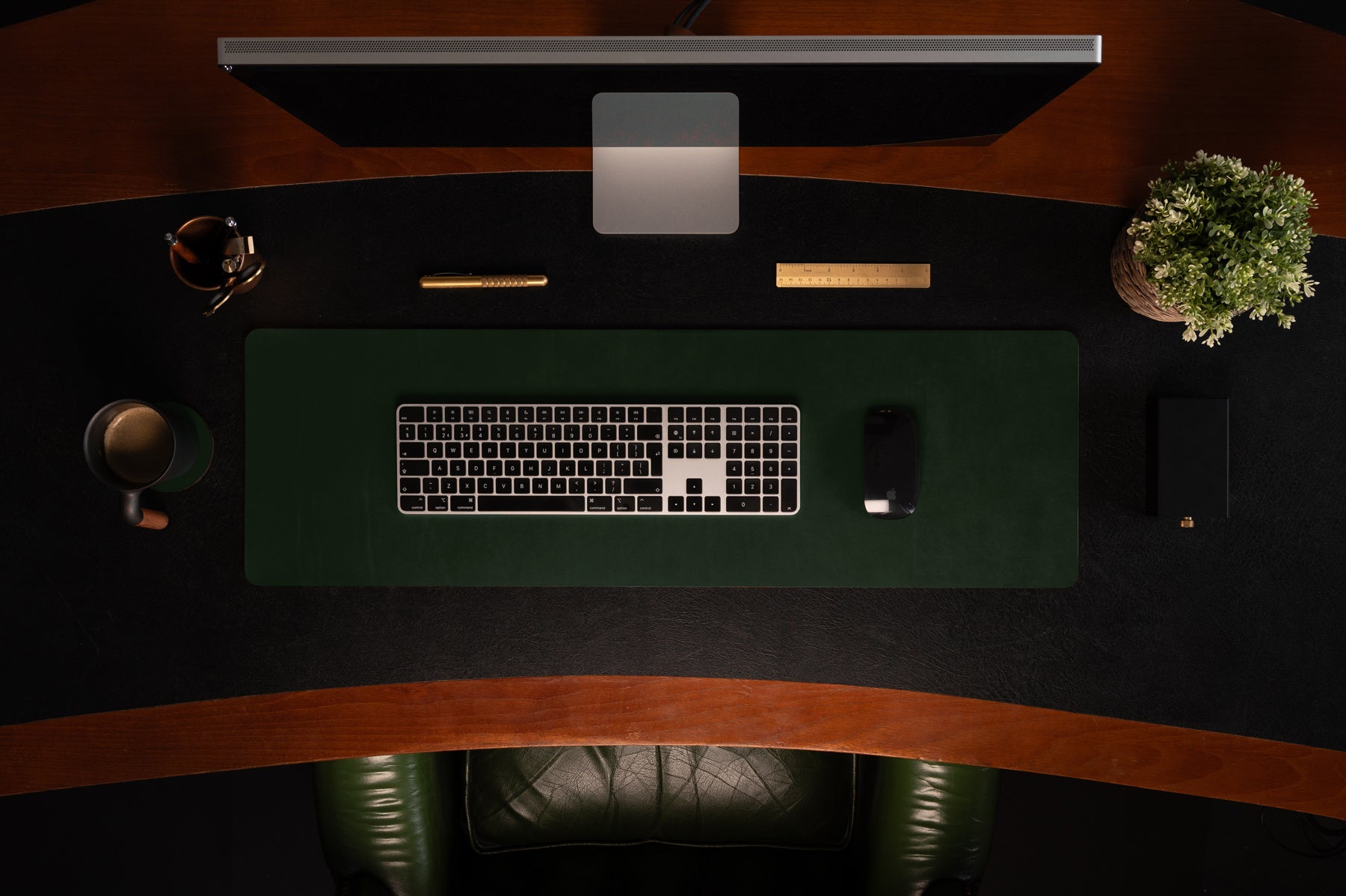 Green full-grain leather desk pad — personalised — CarveOn, made in Ireland#Color_Green