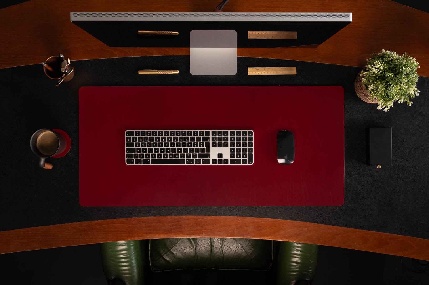 Burgundy full-grain leather desk pad — personalised — CarveOn, made in Ireland#Color_Burgundy