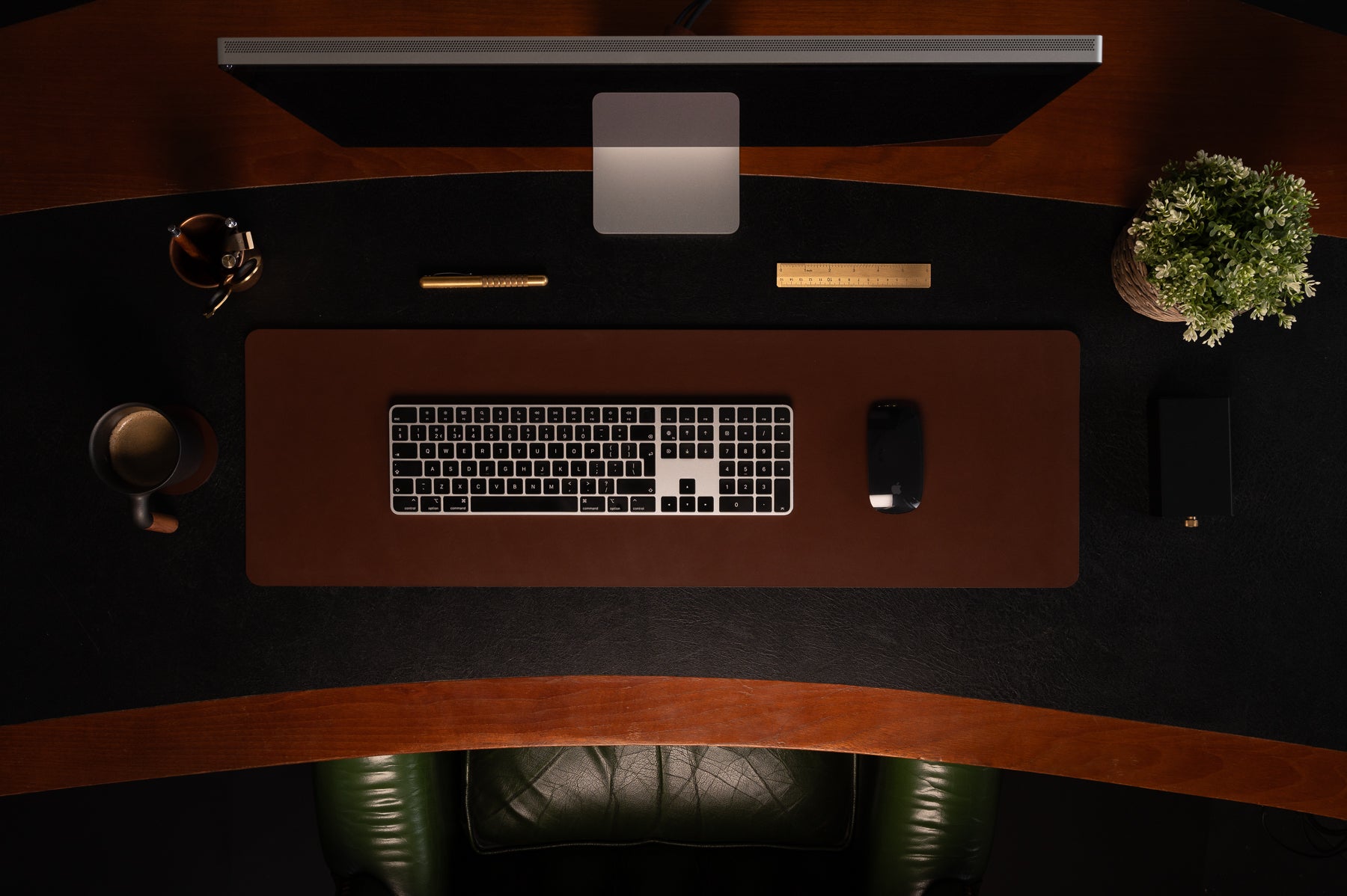 Dark Brown full-grain leather desk pad — personalised — CarveOn, made in Ireland#Color_Dark Brown
