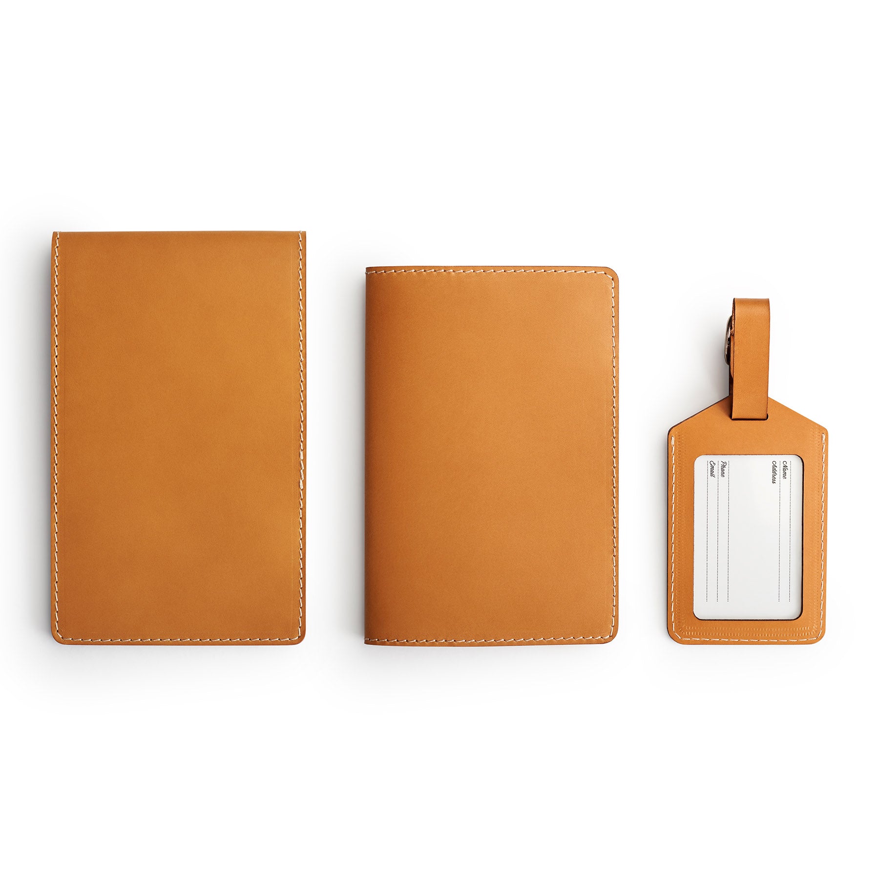 Tan leather golf gift set, flat lay — personalised — CarveOn, handmade in Ireland#Color_Tan