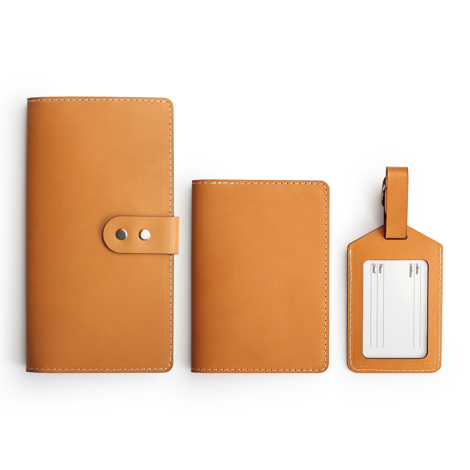 Tan leather travel gift set, flat lay — personalised — CarveOn, made in Ireland#Color_Tan